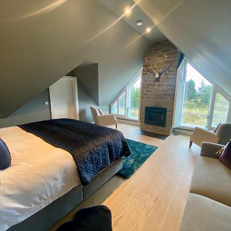 The Lodge At Muir Estate Thornhill  Bagian luar foto