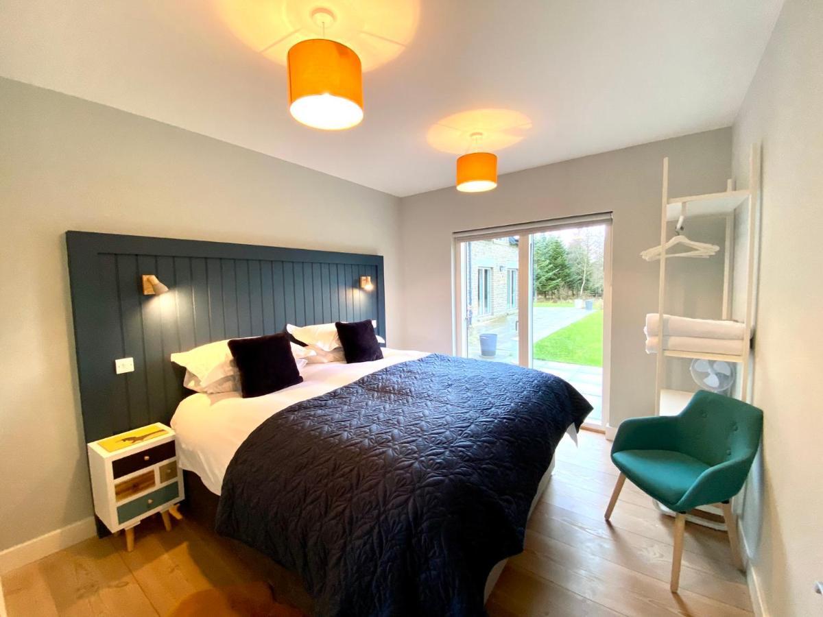 The Lodge At Muir Estate Thornhill  Bagian luar foto