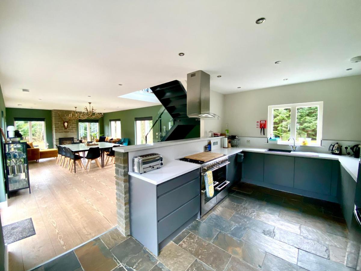 The Lodge At Muir Estate Thornhill  Bagian luar foto